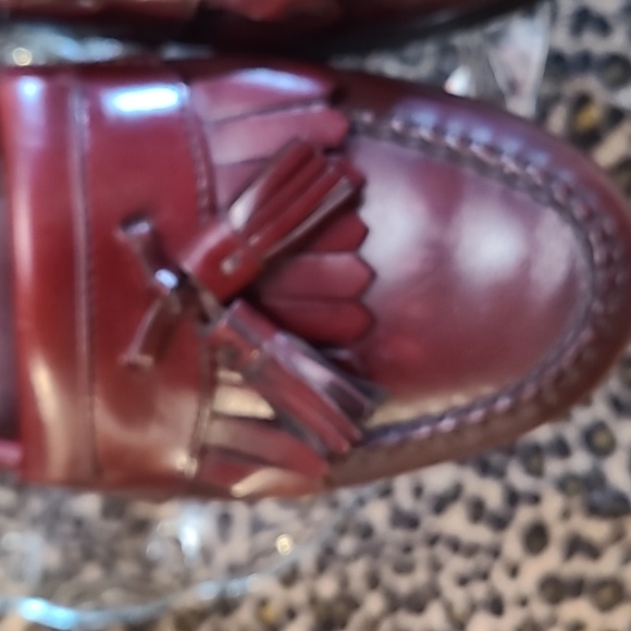 Cole Haan men's size 9 loafers - Picture 4 of 10